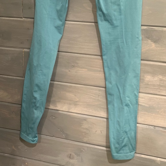 Gymshark Turquoise Blue Fit Leggings - Picture 3 of 4
